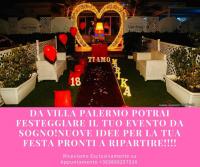 Rosa Ragazze Festa Weekend Post di Facebook