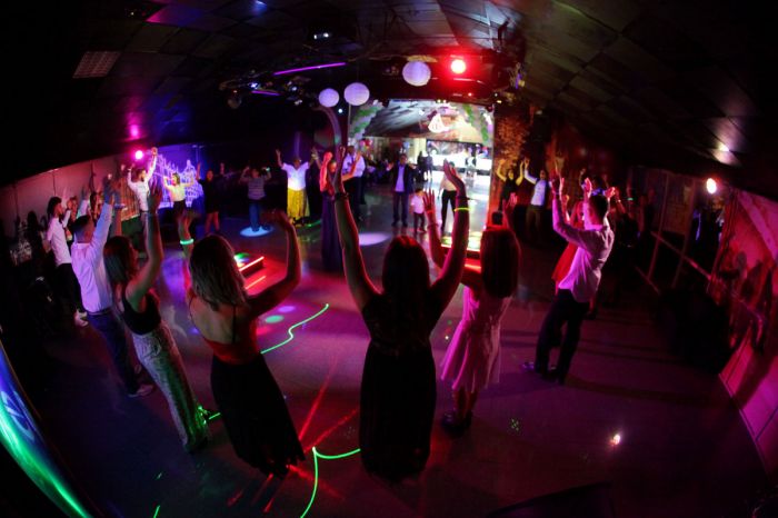 FESTA DI COMPLEANNO 18 ANNI PALERMO IN  VILLA A PREZZI VANTAGGIOSI 
