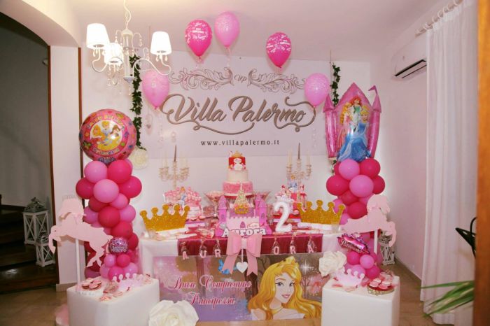 Villa Palermo Confettata , I Dragees , La Torta di Confetti , I Macarons , I Cup Cake  - Pops , Biscotti al burro , Wedding Cakes , Torta di Pannolini Allestimenti Palermo Compleanno Battesimo Matrimonio Comunione  